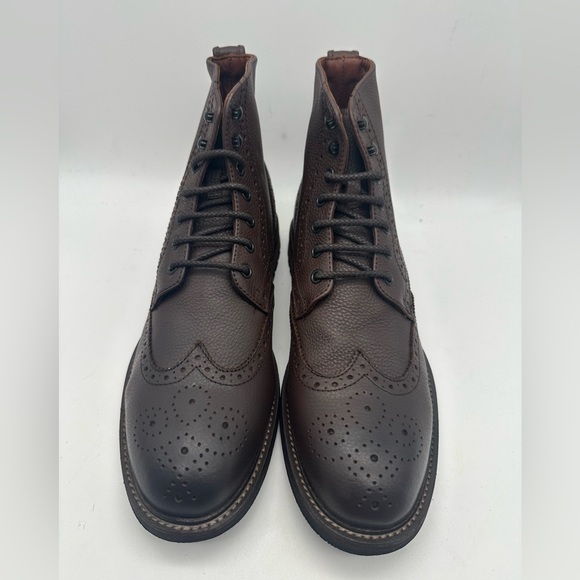 BRAND NEW Banana Republic Vernan Men’s Brown Wingtip Dress Boots Sz 10 - Picture 3 of 7